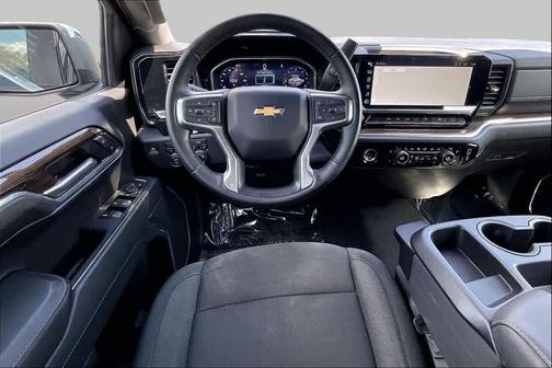 Slate Gray Metallic 2024 Chevrolet Silverado 1500 LT
