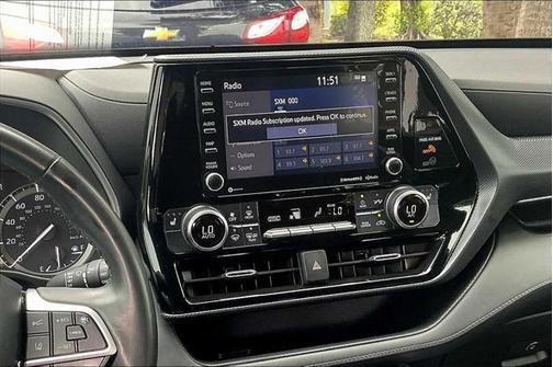 2022 Toyota Highlander XSE