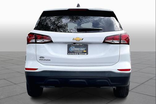 White 2023 Chevrolet Equinox LS