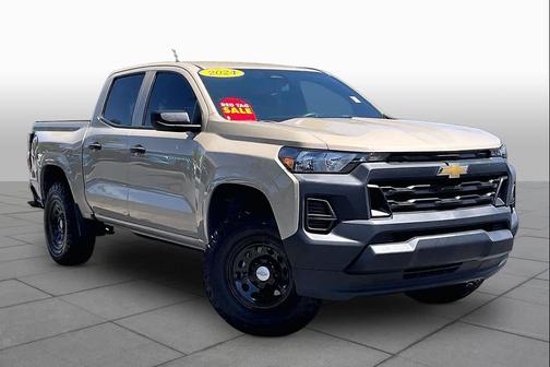 Sand Dune Metallic 2024 Chevrolet Colorado WT