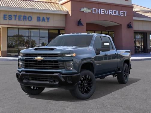 2025 Chevrolet Silverado 2500 Custom