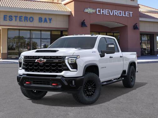 Summit White 2026 Chevrolet Silverado 2500 Crew Cab, Standard Bed, XR2, 4WD