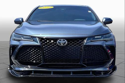 Gray 2019 Toyota Avalon Limited