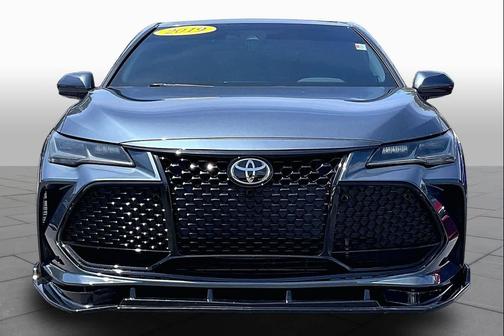 Gray 2019 Toyota Avalon Limited