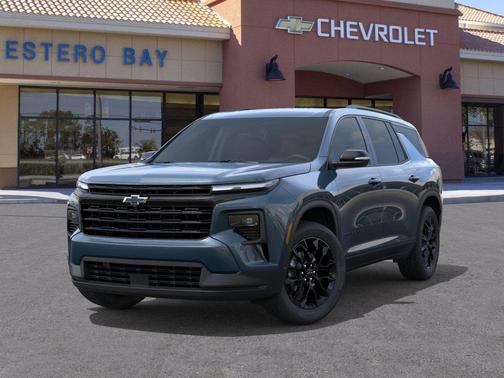 Blue 2026 Chevrolet Traverse LT