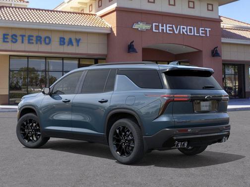 Blue 2026 Chevrolet Traverse LT