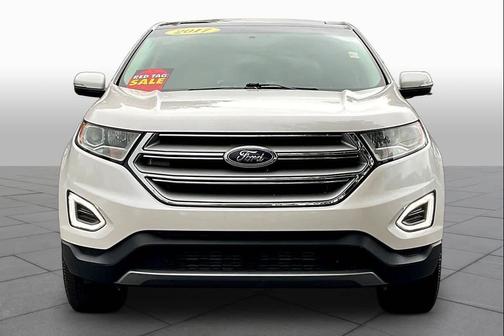White 2017 Ford Edge Titanium