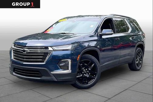 Northsky Blue Metallic 2022 Chevrolet Traverse LT Cloth