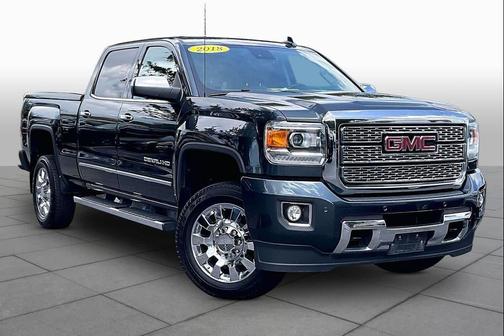 Gray 2018 GMC Sierra 2500 Denali
