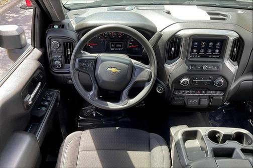 2024 Chevrolet Silverado 2500 Custom