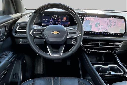 Black 2025 Chevrolet Traverse High Country