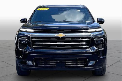 Mosaic Black Metallic 2025 Chevrolet Traverse High Country