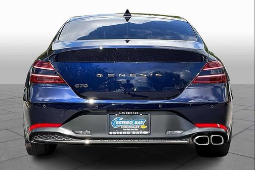 2023 Genesis G70 2.0T RWD