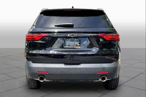 Black 2023 Chevrolet Traverse LS