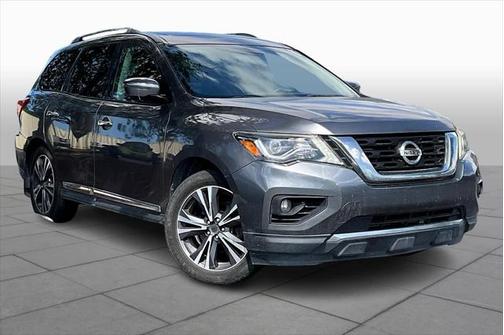 2017 Nissan Pathfinder Platinum