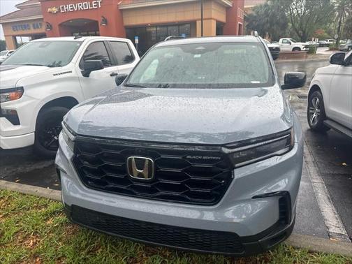 2025 Honda Pilot Black Edition