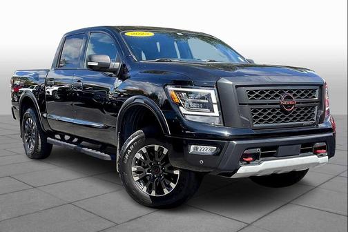 2023 Nissan Titan PRO-4X
