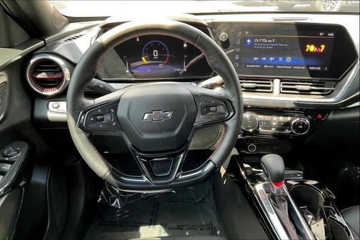 2025 Chevrolet Trax FWD 2RS
