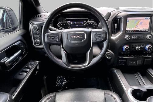 White 2021 GMC Sierra 1500 AT4