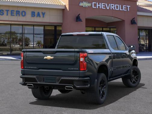 2025 Chevrolet Silverado 1500 Custom Trail Boss