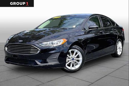 Black 2020 Ford Fusion Hybrid SE