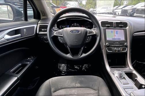 Black 2020 Ford Fusion Hybrid SE