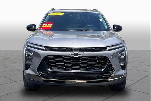 Gray 2025 Chevrolet Trax FWD ACTIV