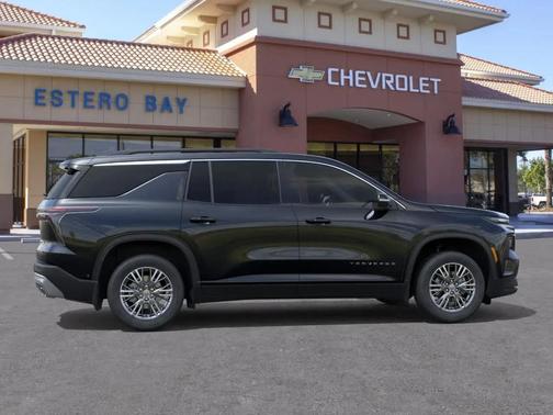 Black 2026 Chevrolet Traverse LT