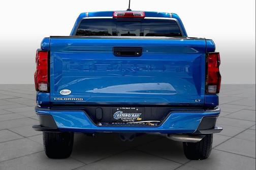 Glacier Blue Metallic 2024 Chevrolet Colorado LT