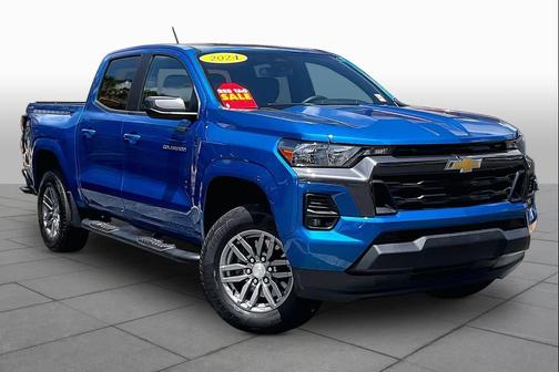 Glacier Blue Metallic 2024 Chevrolet Colorado LT