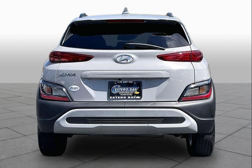 Silver 2023 Hyundai KONA SEL