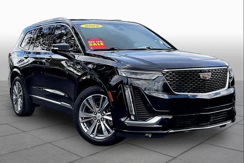Black 2022 Cadillac XT6 Premium Luxury FWD