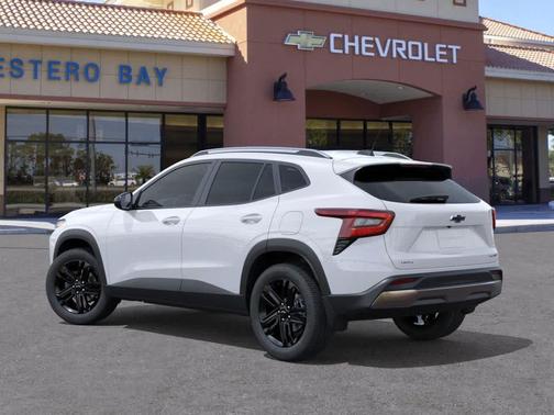 White 2026 Chevrolet Trax FWD ACTIV