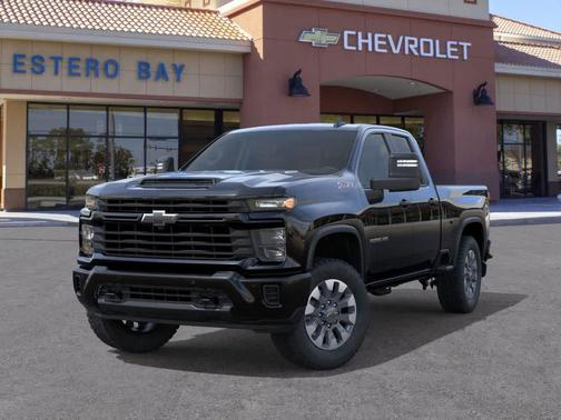2026 Chevrolet Silverado 2500 Custom