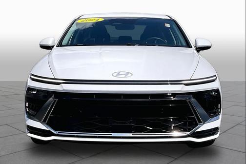 White 2024 Hyundai SONATA Hybrid SE