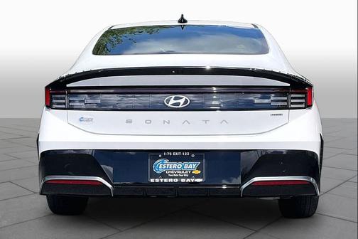 White 2024 Hyundai SONATA Hybrid SE