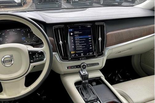 2021 Volvo S90 T6 Inscription