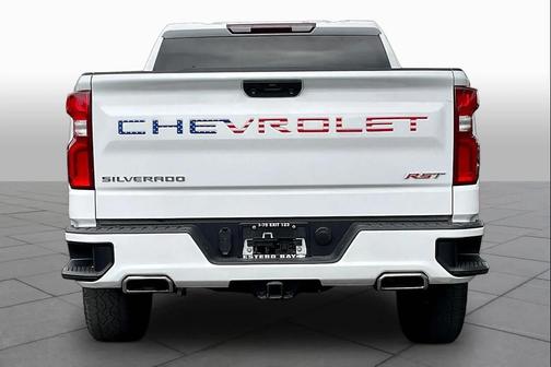 White 2022 Chevrolet Silverado 1500 RST