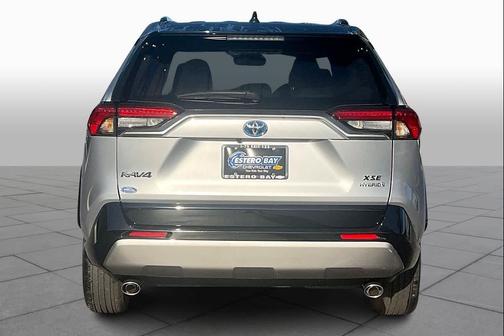 2024 Toyota RAV4 Hybrid SE