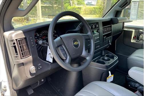 2025 Chevrolet Express 2500 RWD 2500 Extended Wheelbase WT