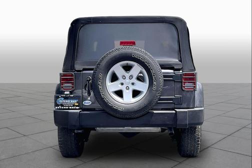 Granite Crystal Metallic Clearcoat 2016 Jeep Wrangler Sport