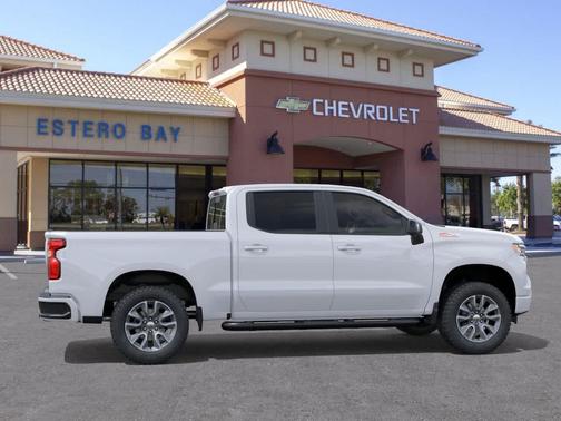 Summit White 2026 Chevrolet Silverado 1500 RST