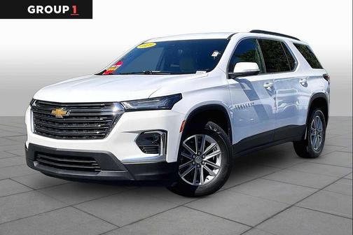Summit White 2023 Chevrolet Traverse LT Cloth