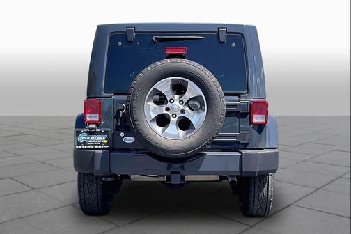 Gray 2017 Jeep Wrangler Unlimited Sahara