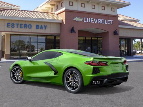 2026 Chevrolet Corvette Stingray w/2LT