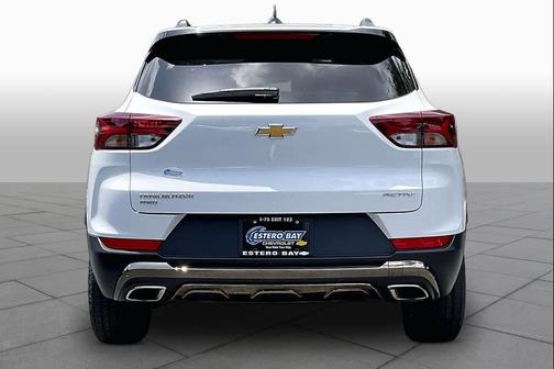 Summit White 2023 Chevrolet Trailblazer ACTIV