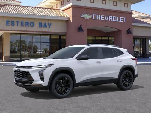 White 2026 Chevrolet Trax FWD ACTIV