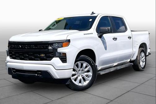 White 2023 Chevrolet Silverado 1500 Custom