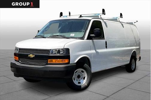 2025 Chevrolet Express 2500 RWD 2500 Regular Wheelbase WT