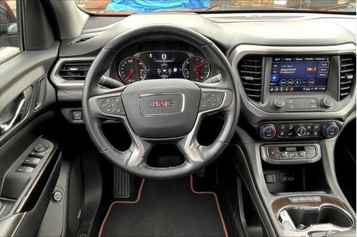 2023 GMC Acadia AWD AT4